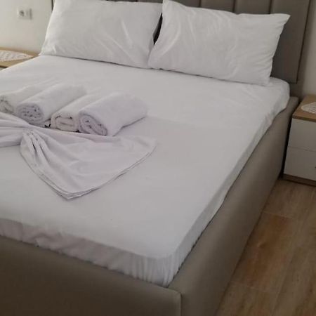 Vila Sita Vlorë Exteriör bild