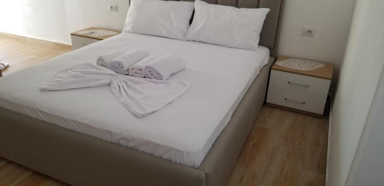 Vila Sita Vlorë Exteriör bild